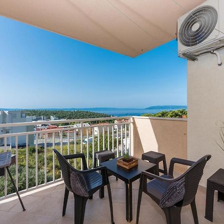 Apartment Sea View In Makarska, Free Parking מראה חיצוני תמונה